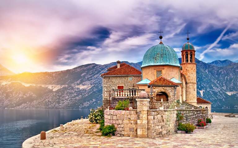 Montenegro to get €1 billion FDI through economic citizenship