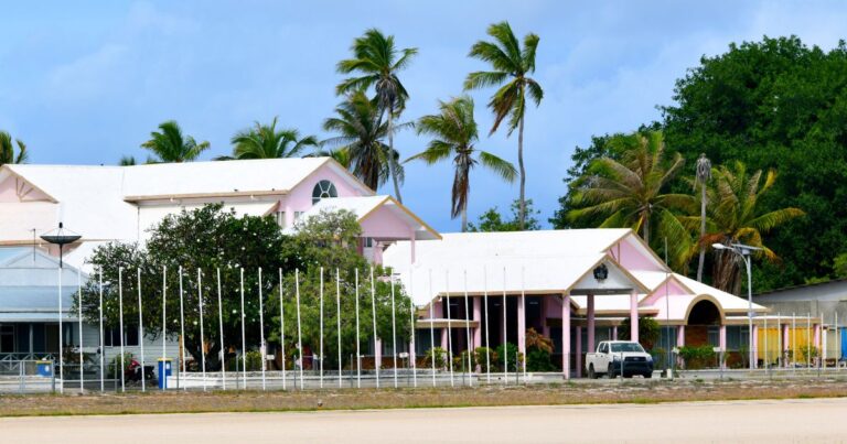 Nauru Cuts Citizenship Prices to $95,000